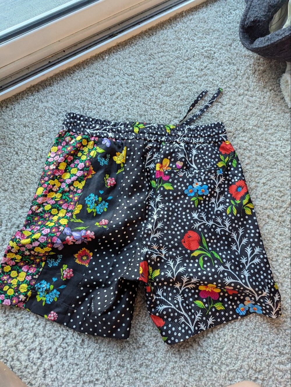 Versace Men's Floral Patchwork Shorts Black Multicolor Made in Italy Medium